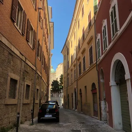 Lägenhet Numero 12 Ancona